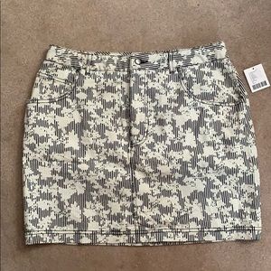 Urban Outfitters BDG Floral Skirt